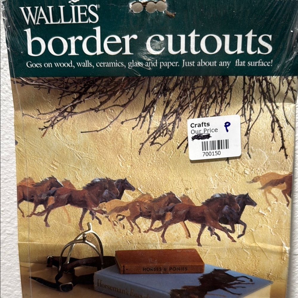 Wallies Border Cutouts with Horse Design - Picture 2 of 5